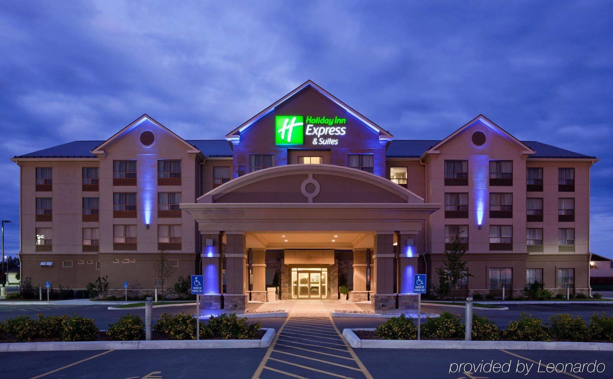 Holiday Inn Express & Suites New Liskeard Zewnętrze zdjęcie