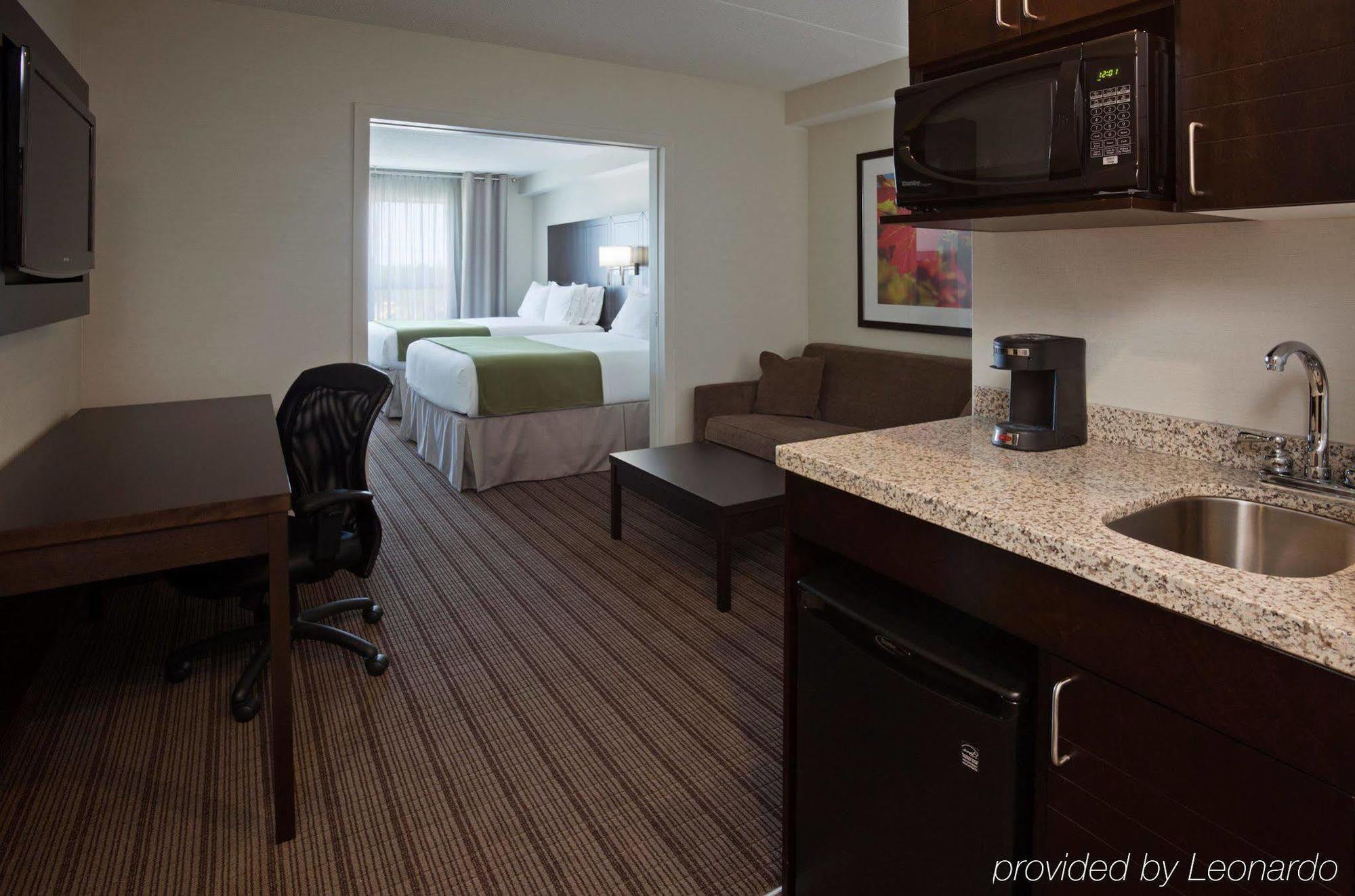Holiday Inn Express & Suites New Liskeard Zewnętrze zdjęcie