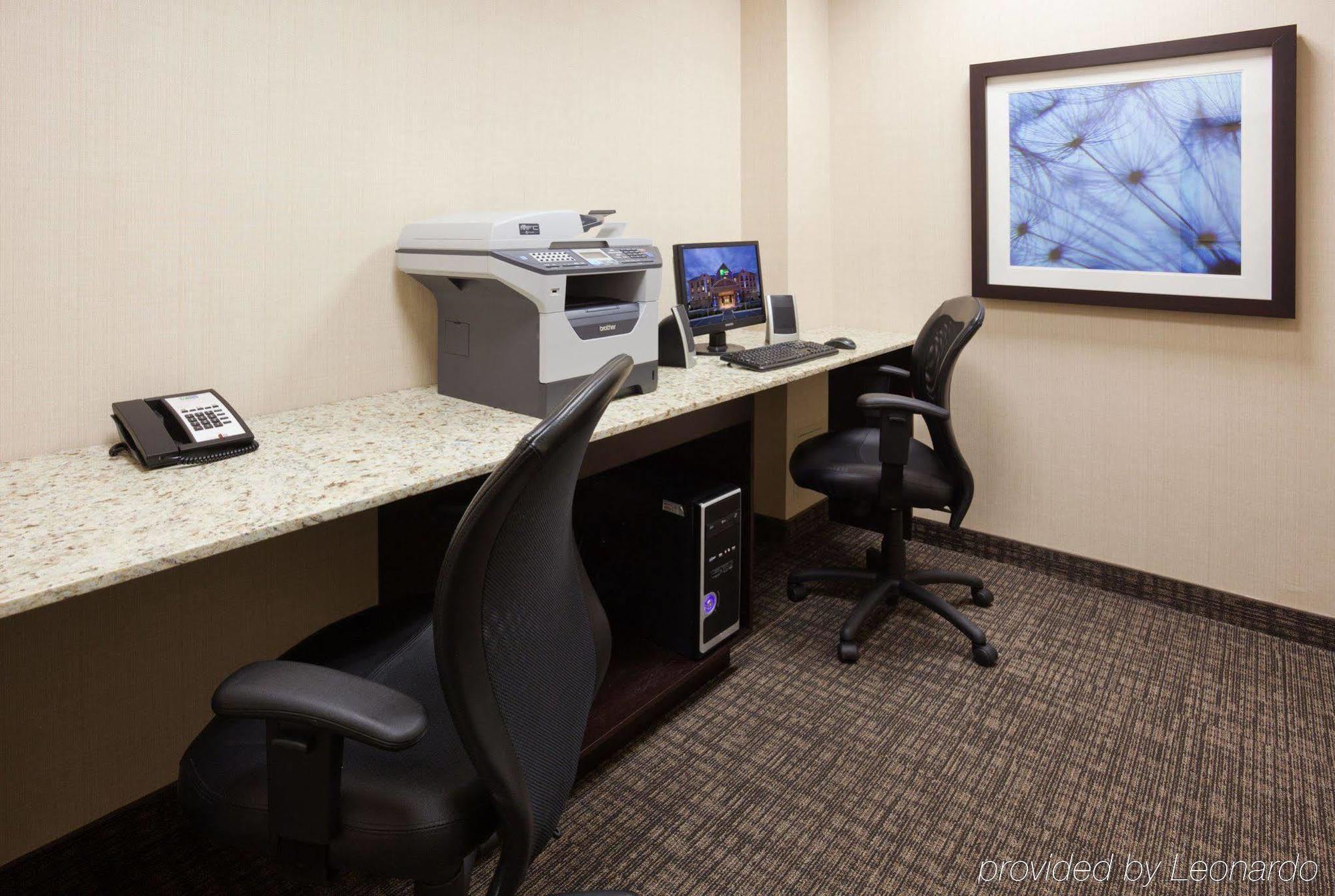 Holiday Inn Express & Suites New Liskeard Udogodnienia zdjęcie
